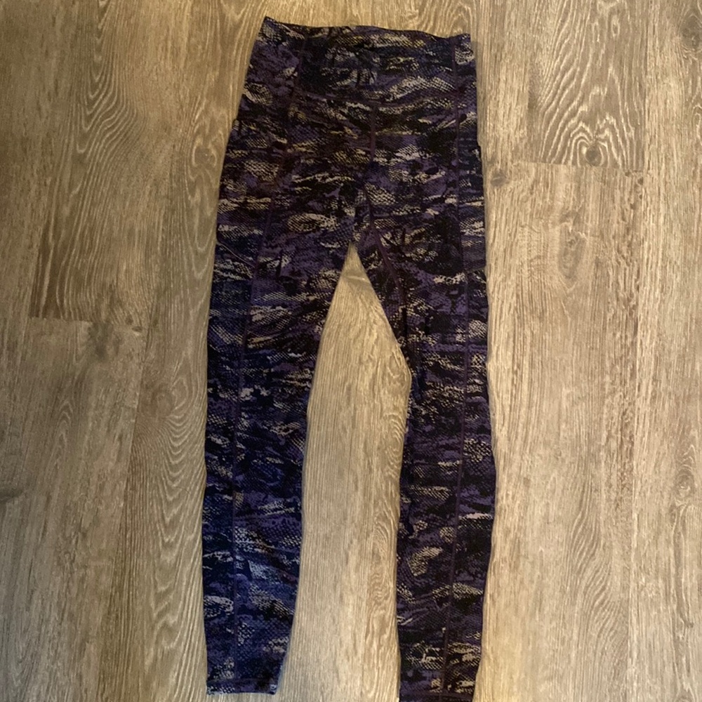 Lululemon Purple Camo Leggings with pockets